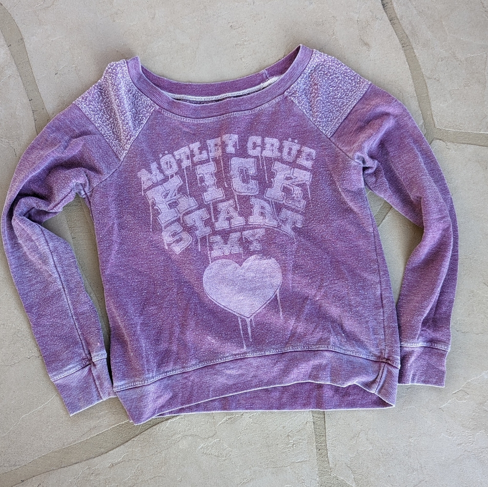 Chaser Motley Crue Distressed Pullover Womens XS Purple Sweatshirt Top - Picture 3 of 9